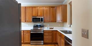 2007 White Pond Court Gallery 3