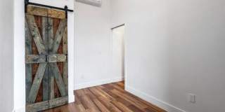 16 Howard Avenue Gallery 6