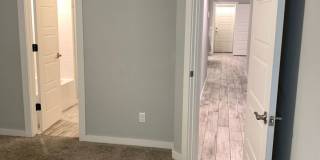 3 bedroom, 2 bathroom, 2 car garage Gallery 20