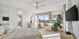 8200 Lakeshore Drive unit: 5070 Gallery 33