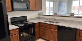DESERT VIEW VILLAS-  (Ave 8E South to 44th St/ South of Walmart on 8E) Gallery 5