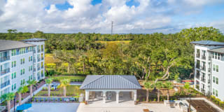 Overture Daniel Island Age 55+ Apartment Homes Gallery 14