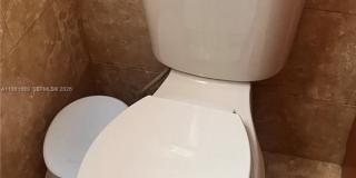 4443 NW 179th Ter Gallery 35