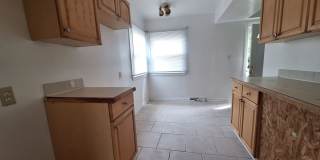 Cozy Four Bedroom Bungalow Cozy Four Bedroom Bungalow Gallery 6