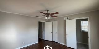 1744 Myrna Lane Gallery 9