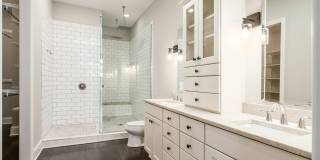 The Hub Short North Gallery 71