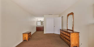 4231 OAK Loop Gallery 18