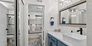 Palm Court Furnished Delight! Gallery 14