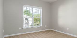 Marshall Square Apartments Gallery 10