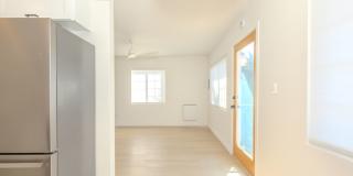 Stylishly Remodeled 1-Bed/1-Bath Gem in Crown Point / Pacific Beach. Only $1500 DEPOSIT! Gallery 10