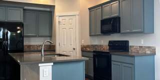 Comfortable Kuna Living with a Serene, Private Backyard! Gallery 8