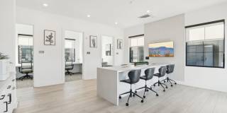 The Maddox Gallery 25