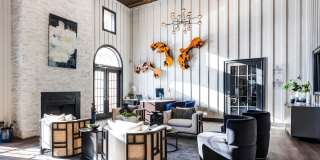 Avana on Broad Avana on Broad Gallery 17