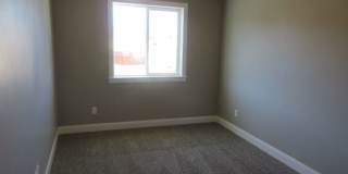Move-In Discount - 3 bedroom, 2.5 bath - Heart of Cedar City! Gallery 15