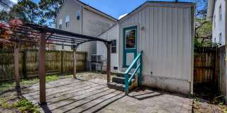 Beautifully Renovated! Gallery 32