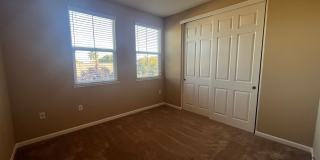 Spacious 3bed 2.5 bath available in Regency Park Spacious 3bed 2.5 bath available in Regency Park Gallery 16