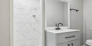 Beautifully Remodeled 3/1.5 Home in Historic Denver Heights with Modern Upgrades and a Park‑Like Backyard. Gallery 16