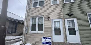 552 Church St Gallery 1