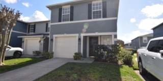 3 Bedroom, 2.5 Bath Town home For Rent at 13098 Lexington Summit Street Orlando, FL 32828 Gallery 1