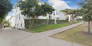 Spacious 1-Bedroom 1-Bath Residence in the Heart of Los Feliz Gallery 1