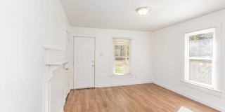 659 Wilson Street Gallery 7