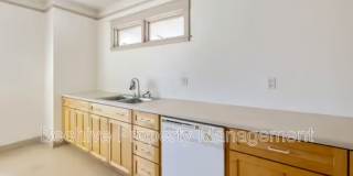 1301 W Monroe St Gallery 23