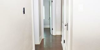 2 Bedroom 1 Bath Close to 4th Ave and Downtown Tucson Gallery 21