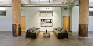 700 Washington Avenue N Gallery 19