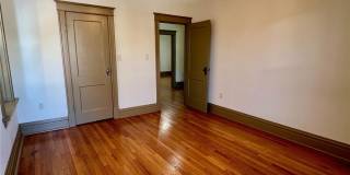 4143 Shaw Boulevard Gallery 8