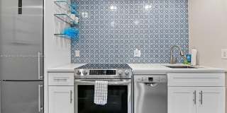 812 Sky Pine Way Gallery 10