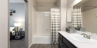 Remington Canyon Apartments Gallery 17