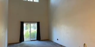 Beautiful 3 Bed, 2.5 Bath Home for Rent – Bright & Spacious in a Great Neighborhood Gallery 4