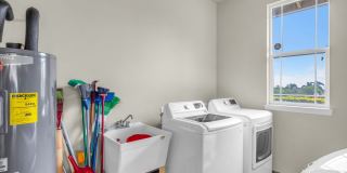 Modern Wailuku Home | 3 Bed / 2.5 Bath | Fully Furnished | Pet Friendly | Spacious Living & Prime Central Location Gallery 34