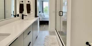 629 N Queen Street Gallery 45