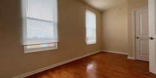 1516 W DIAMOND ST #D Gallery 5