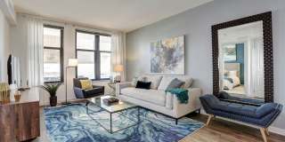 Solaire 7077 Woodmont Gallery 11