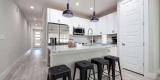 817 7TH Avenue S Gallery 6