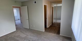 COMING SOON! 3 Bed + 1.5 Bath Townhouse Gallery 34