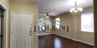 3-bedroom 2-bath home with den located in Edgewater Gallery 5