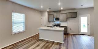 LUXURY 3 Bedroom 2.5 Bathroom Townhome in Piedmont Schools- Neighborhood Park and Basketball Court Gallery 8