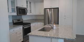 3 Bedroom 2 1/2 bath with Garage 3 Bedroom 2 1/2 bath with Garage Gallery 4