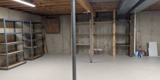 213 S Jefferson Street Gallery 9