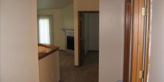 Duplex on Southside. 2bed/2bath with 2 car garage & privacy fence. Gallery 6