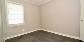 Bulldog Crossing Gallery 8