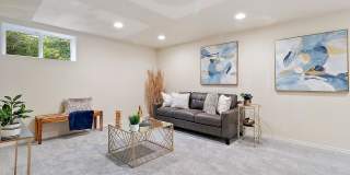 3bd/2.5ba Bellevue Condo Gallery 17