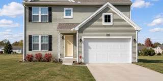 Large Newer Colonial for Lease Gallery 1