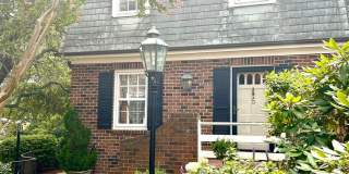 420 Linkhorn Dr #5 Gallery 1