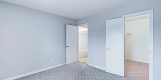 3176 Summit Square Dr # 4-E9 Gallery 17