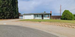 Single-Story 3-Bedroom Redlands Home On a Cul-de-Sac! Single-Story 3-Bedroom Redlands Home On a Cul-de-Sac! Gallery 1