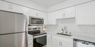 eaves Walnut Creek Gallery 1